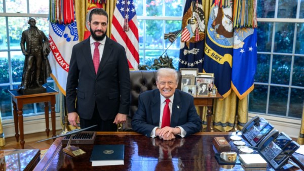 الرئيس الأمريكي دونالد ترامب وأحمد الشرع