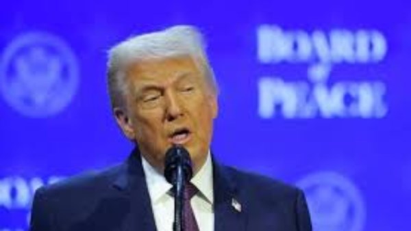 الرئيس الأمريكي دونالد ترامب 