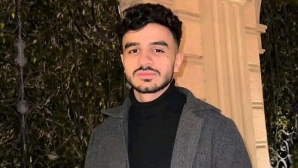 أحمد مصطفي