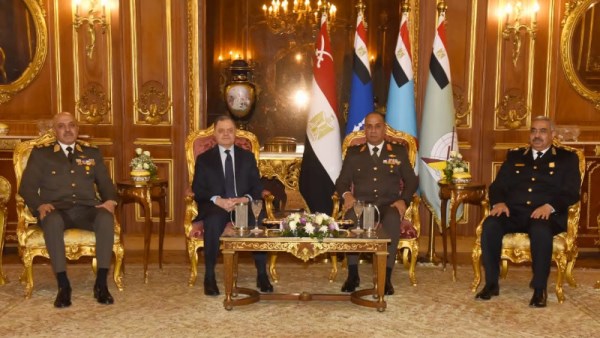 وزيرا الدفاع  والداخلية