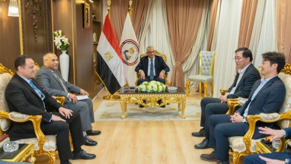  وزير الدولة للإنتاج الحربي