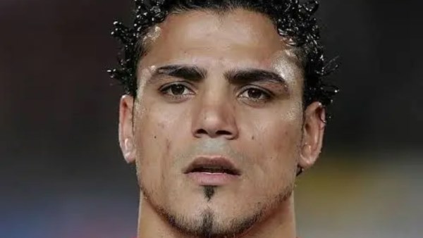 عمرو زكي