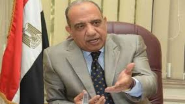محمود عصمت