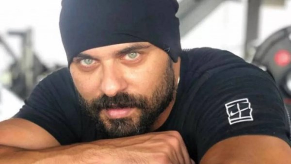 حكم التعويض ضد الفنان أحمد صلاح حسني
