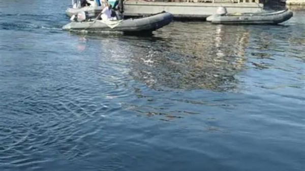رجال الإنقاذ النهري ينتشلون جثمان سيدة بعد سقوطها في مصرف زاوية النجار