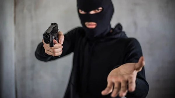 ضبط عناصر سرقة مسلحة ببولاق الدكرور