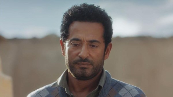 الفنان عمرو سعد