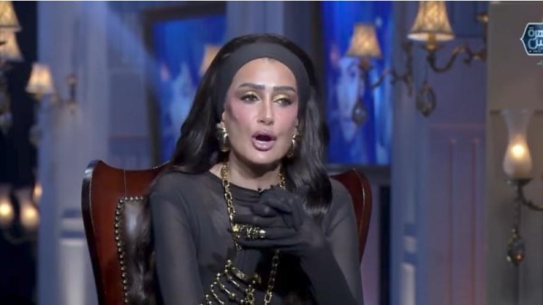 الفنانة غادة عبد الرازق 