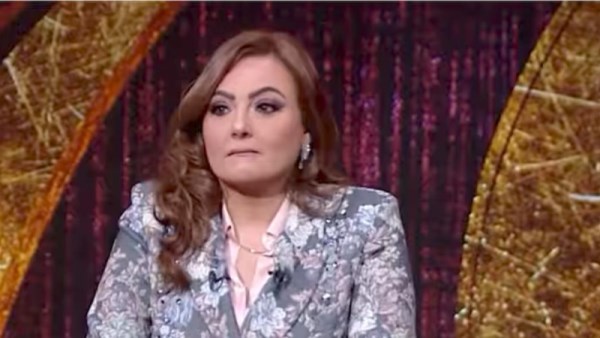 الفنانة بشرى 
