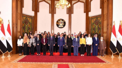 وزيرة الثقافة: احتفاء الرئيس بالمرأة المصرية يؤكد أنها شريك أصيل في بناء الوطن