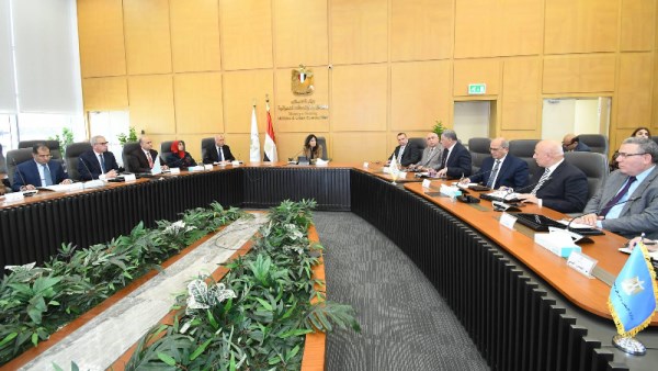 اجتماع وزيرة  الاسكان