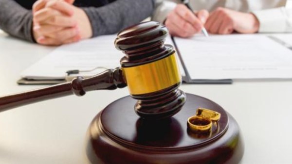 ربط الخدمات الحكومية بسداد النفقة
