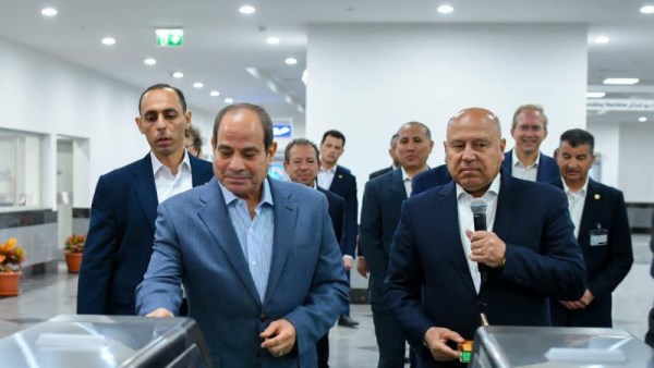 الرئيس السيسي يفتتح المونوريل