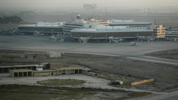 مطار بغداد