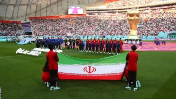 إيران