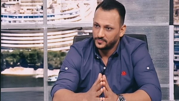 أسامة هلال مدير التعاقدات بالأهلي 
