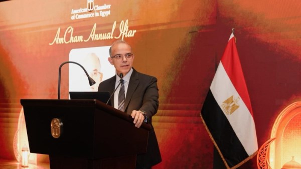 الدكتور محمد فريد صالح وزير الاستثمار والتجارة الخارجية