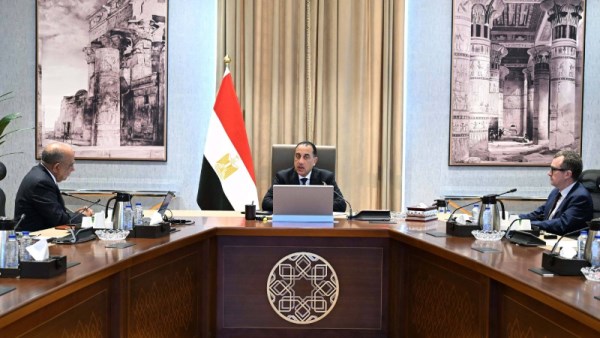 اجتماع رئيس الوزراء اليوم 