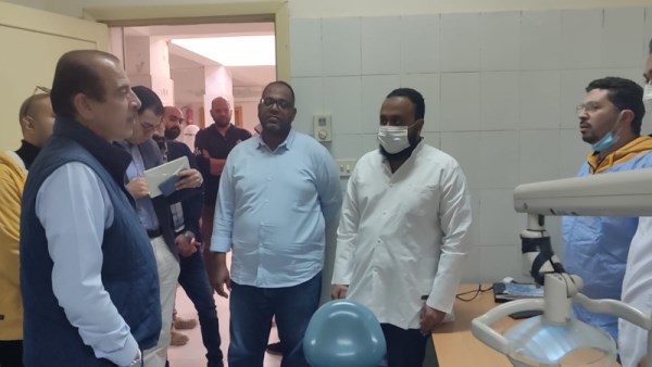 وزير الصحة يتفقد المنشآت الطبية بأسوان 