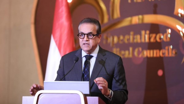 الدكتور خالد عبد الغفار وزير الصحة 