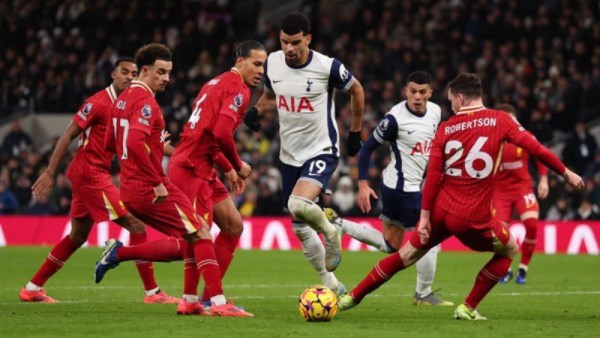 ليفربول وتوتنهام