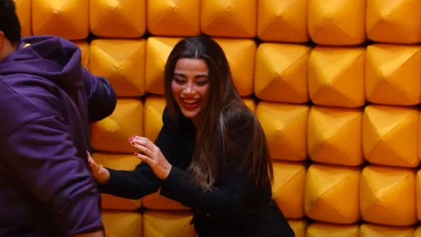 يارا السكري 