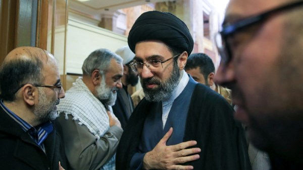مجتبى خامنئي المرشد الأعلى الإيراني الجديد لإيران