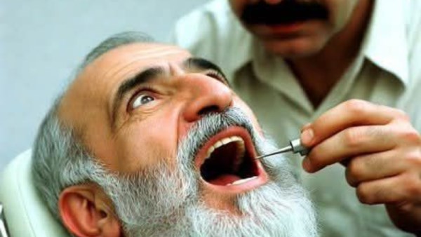 بحشو أسنان، الموساد يخترق منزل المرشد 