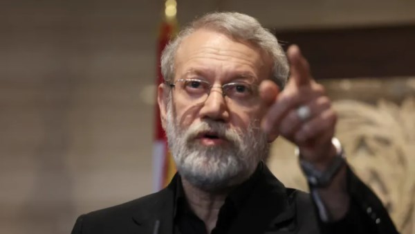 من هو علي لاريجاني؟ 
