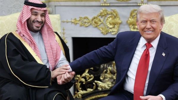 ما هو رد فعل دول الخليج على هدنة ترامب بشأن الحرب الإيرانية؟