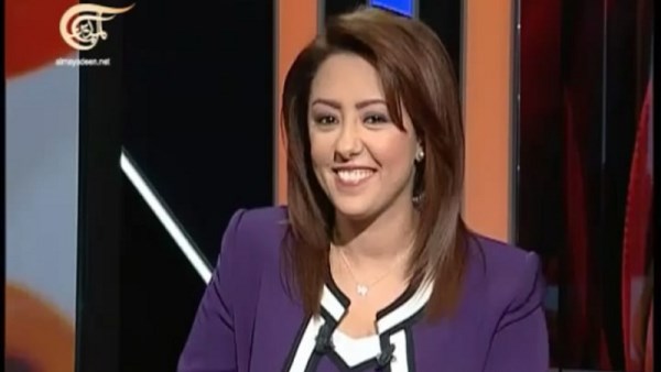 الإعلامية الشابة منى صفوان 