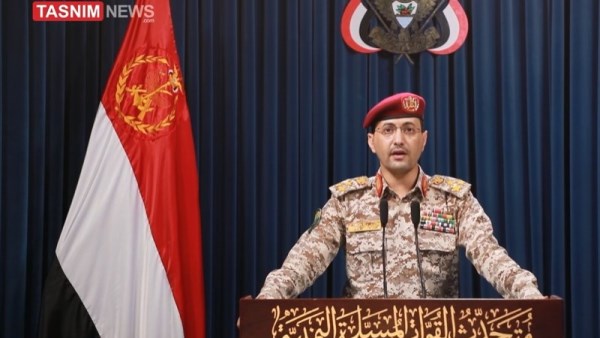 المتحدث بإسم القوات المسلحة اليمنية العميد يحي سريع 