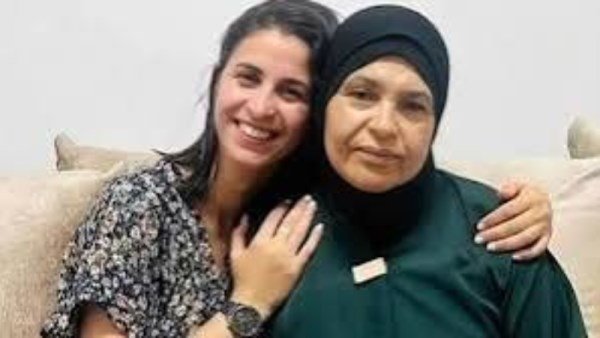 سجال على فيسبوك بين متحدثة الجيش الإسرائيلي وخبير لغة الجسد المصري   