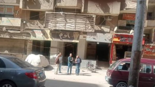  جولة مفاجئة لمحافظ الجيزة تكشف قصور النظافة وتطيح بقيادات بحي الهرم   