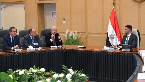 وزير الصناعة 