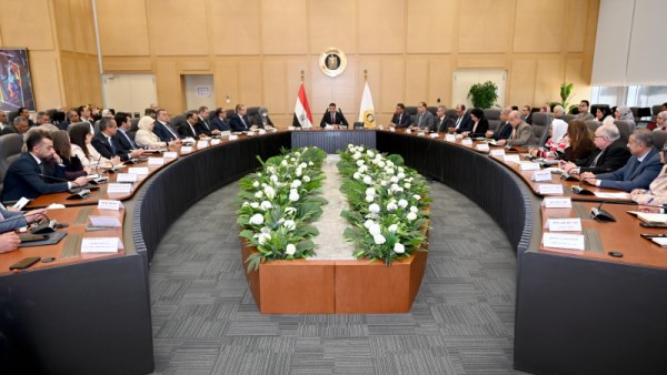 خالد هاشم وزير الصناعة 