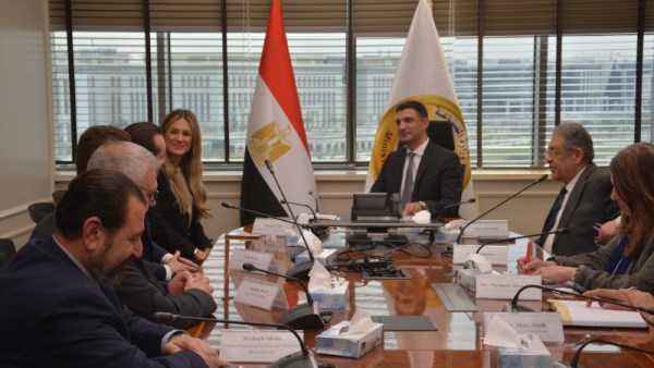 خالد هاشم وزير الصناعة 