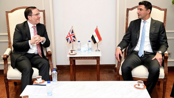 وزير الصناعة