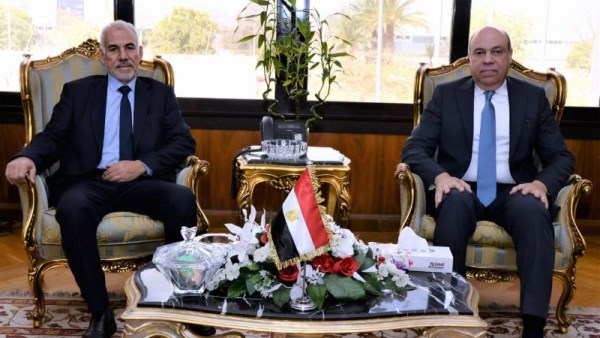 وزير الطيران ورئيس مصلحة الطيران الليبي