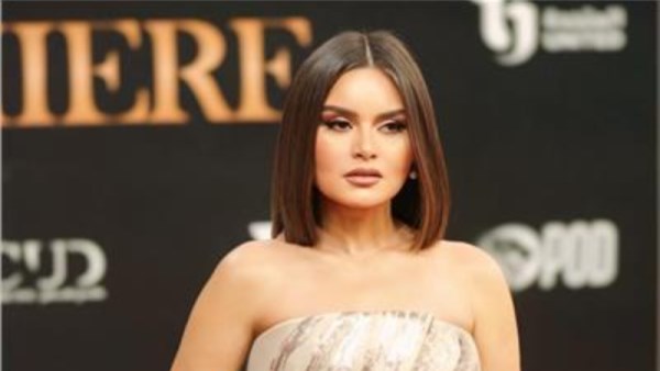 الفنانة رشا مهدي