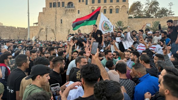 ماذا يحدث في ليبيا الآن؟
