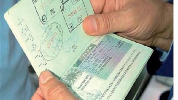 إبعاد أوكرانية من أصل إيطالي إلى خارج البلاد