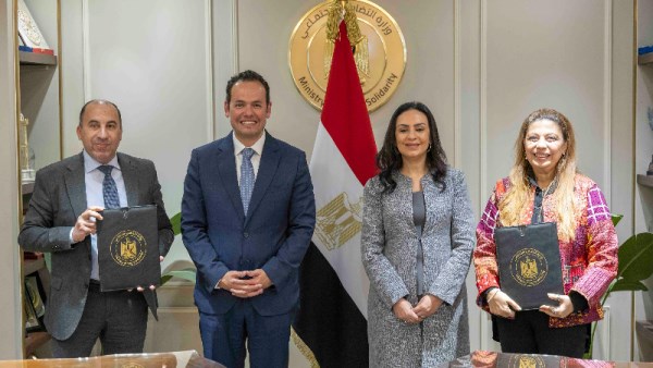 توقيع بروتوكولات بين وزارة التضامن ومركز المعلومات