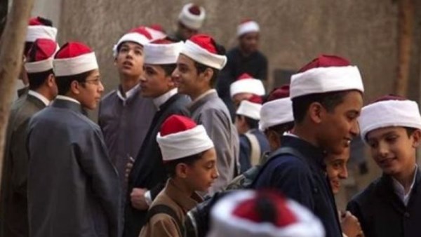 طلاب المعاهد الأزهرية