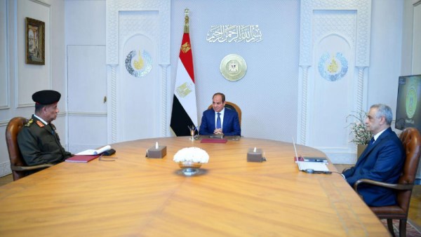الرئيس السيسي يتابع خطط تطوير الصناعات الدفاعية