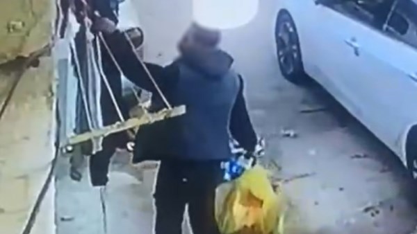 ضبط عاطل سرق ملابس من شرفة منزل في بورسعيد
