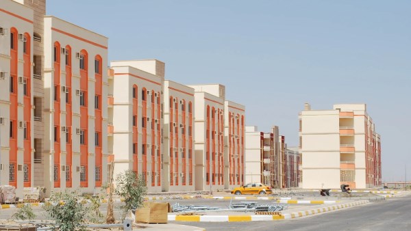 شقق الإسكان الاجتماعي
