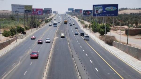 غلق كلي بمطالع محور المهندس شريف إسماعيل