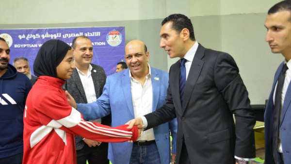 وزير الرياضة يدعم أبطال الووشو كونغ فو