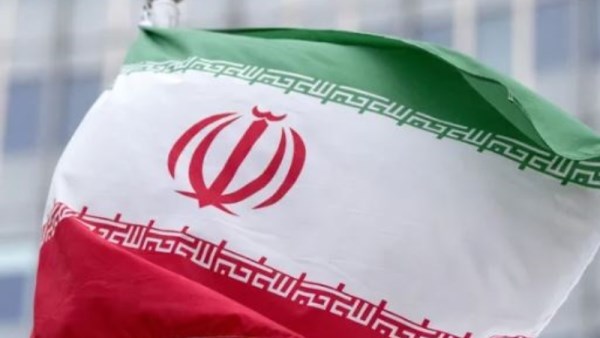 إيران 
